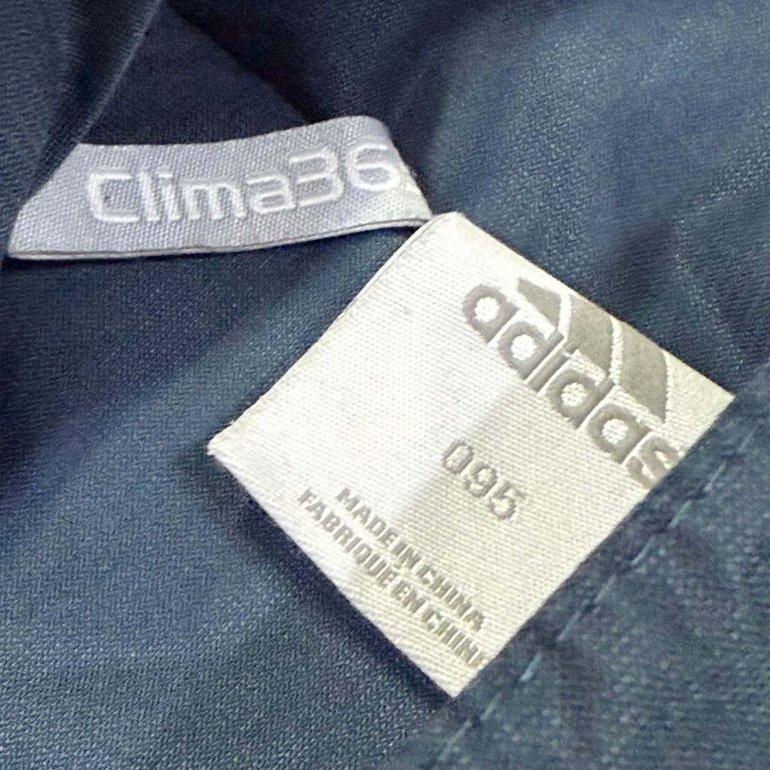 아디다스 네이비 라이트 기모 재킷 상품이미지4