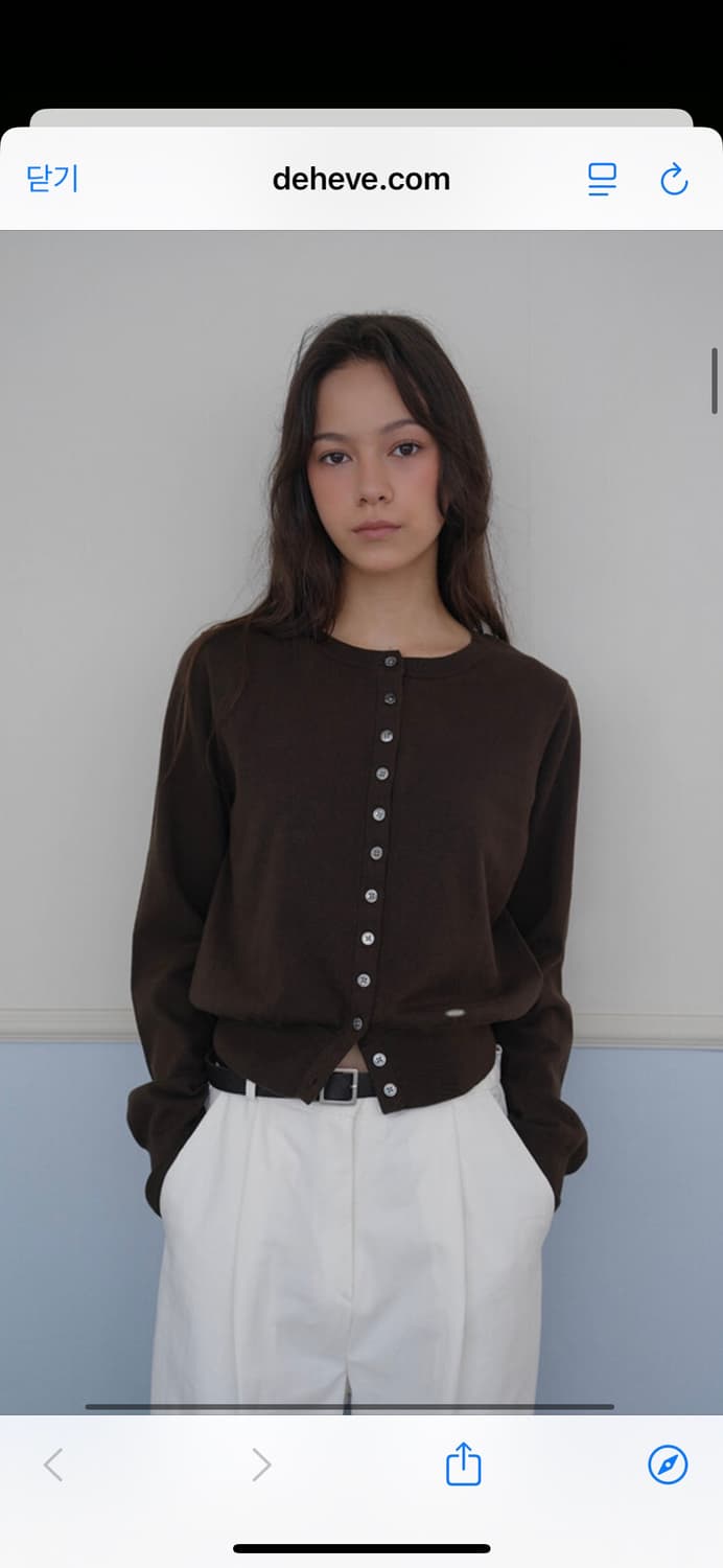 새제품/ 드헤베 시그니처 펄 버튼 가디건 브라운 상품이미지2