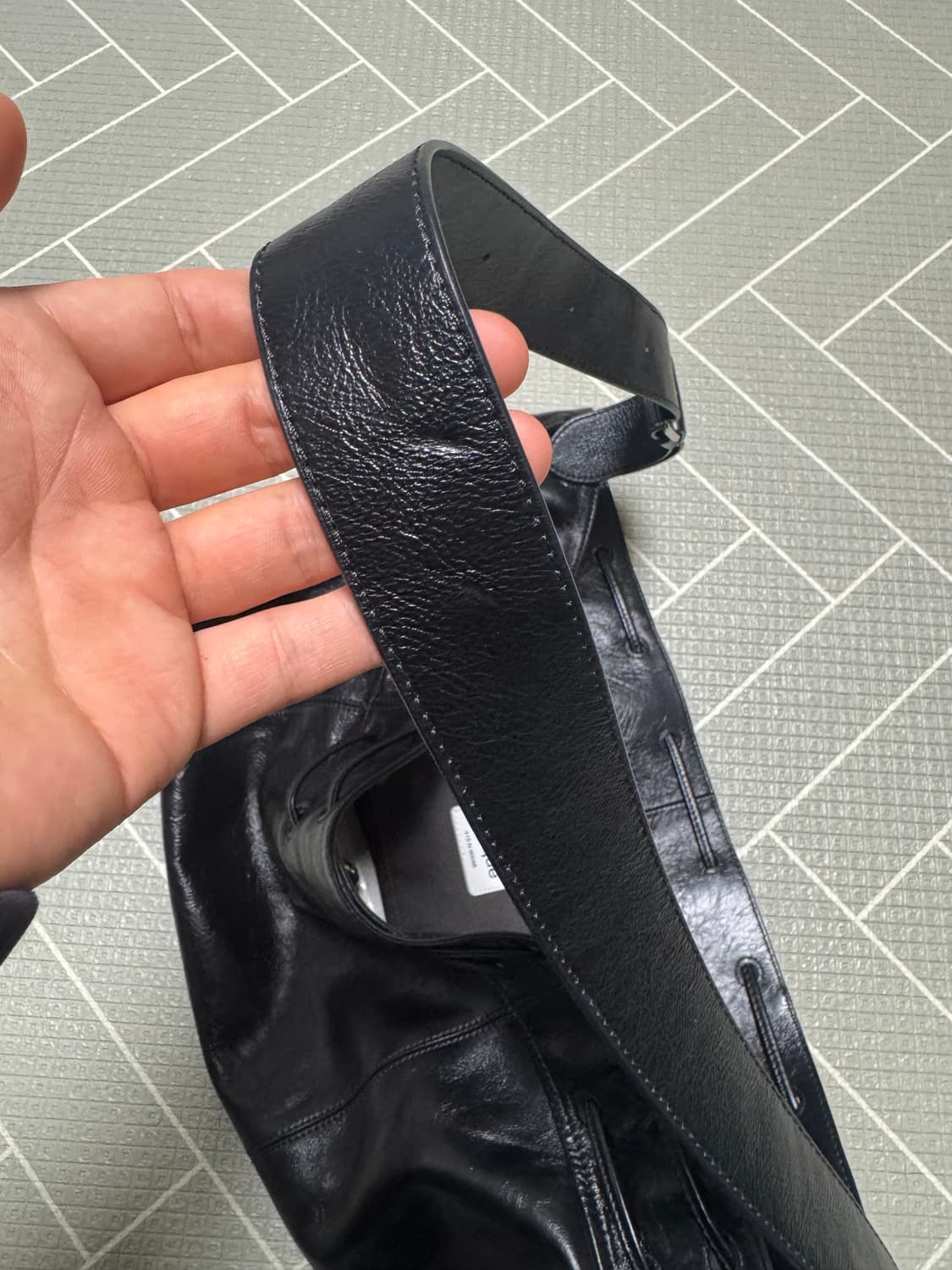 정가 36.5 분크 레더 숄더백 블랙 상품이미지4