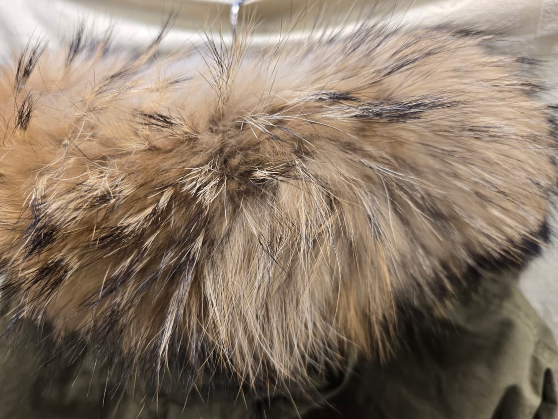 머니패킹 Money Packing 라쿤털 카키 롱패딩 야상 프리사이즈 상품이미지7