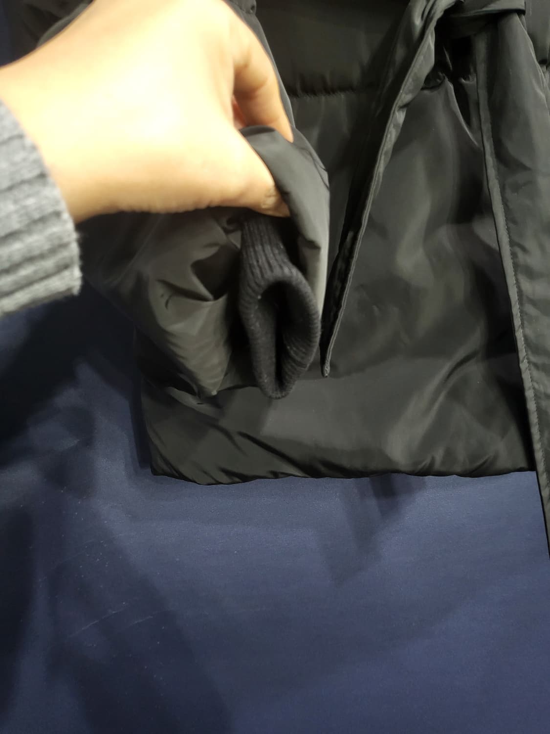 구스다운 벨티드 패딩 상품이미지4