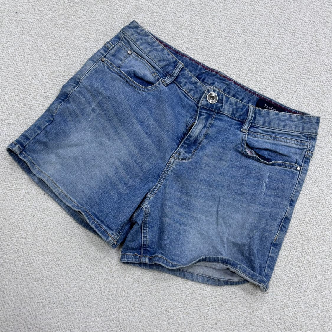 67-91 헤지스 여성 데님 숏 팬츠 0410E 상품이미지1