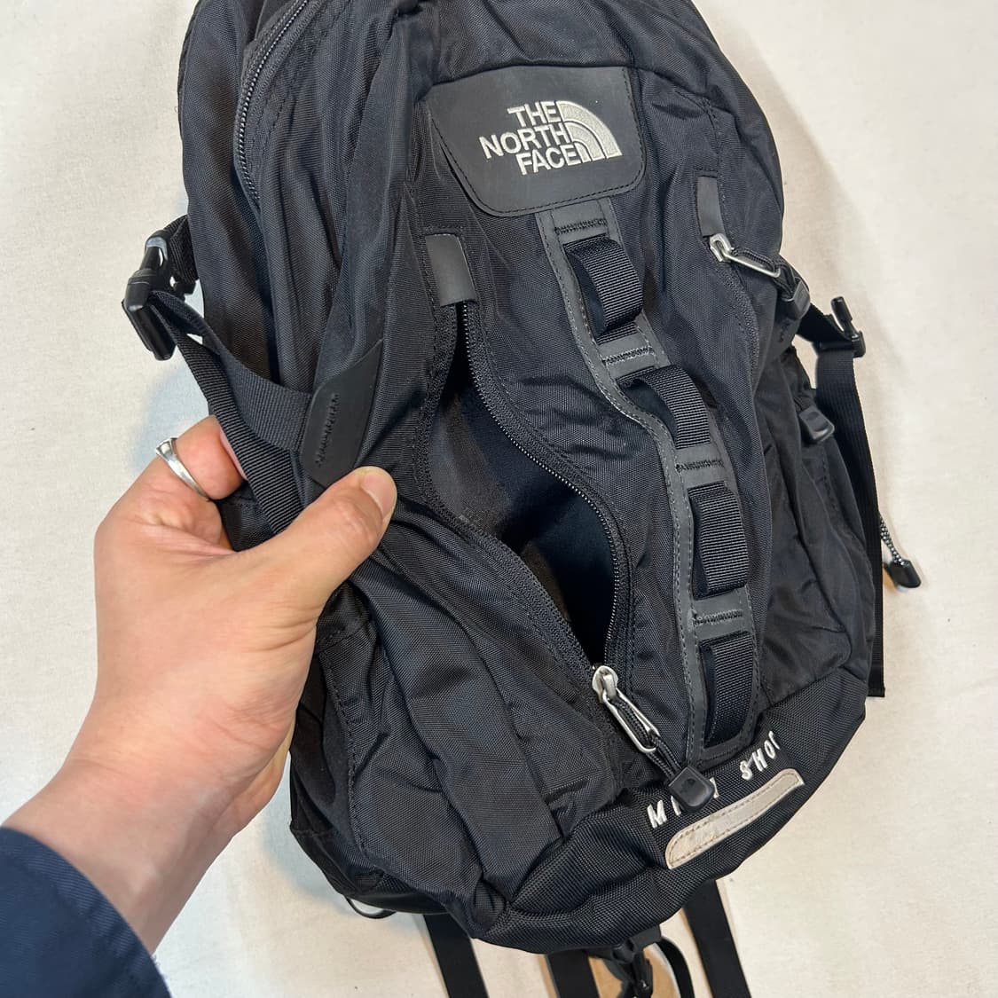 노스페이스 미니샷 20L 백팩 가방 블랙 상품이미지3