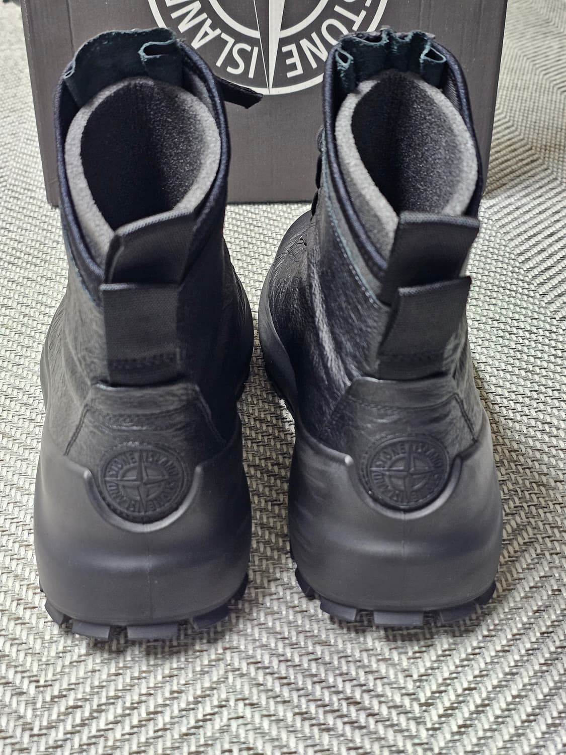 스톤아일랜드 DUAL LACING SYSTEM BOOTS 상품이미지8