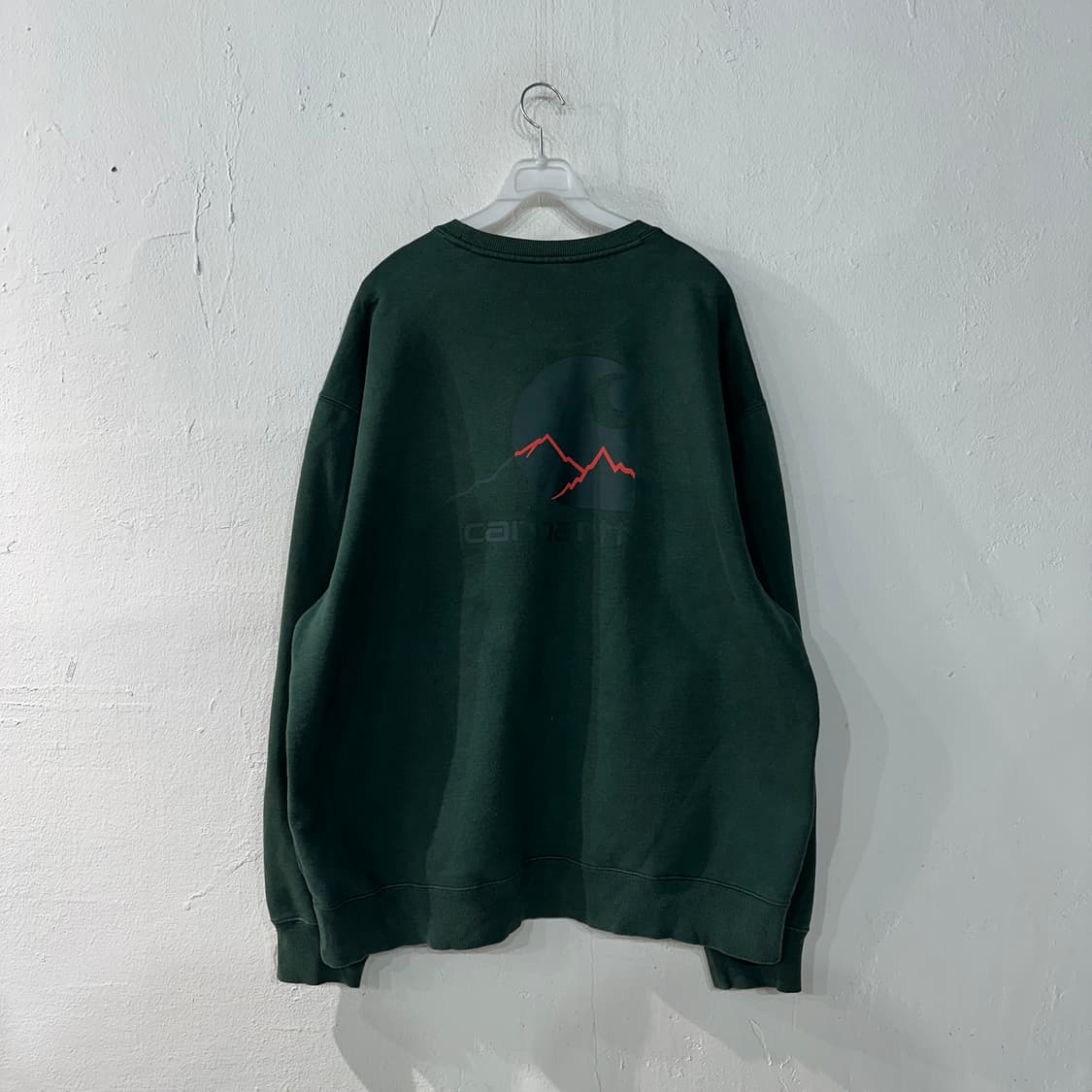 칼하트WIP 아웃도어 맨투맨 XXL 상품이미지1