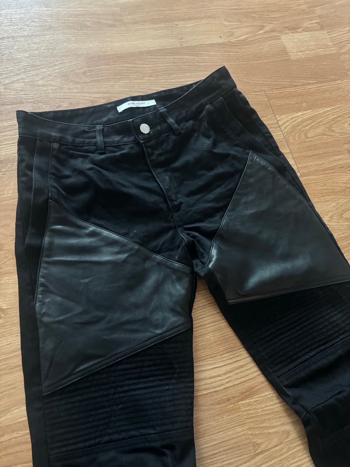 GIVENCHY 상품이미지3