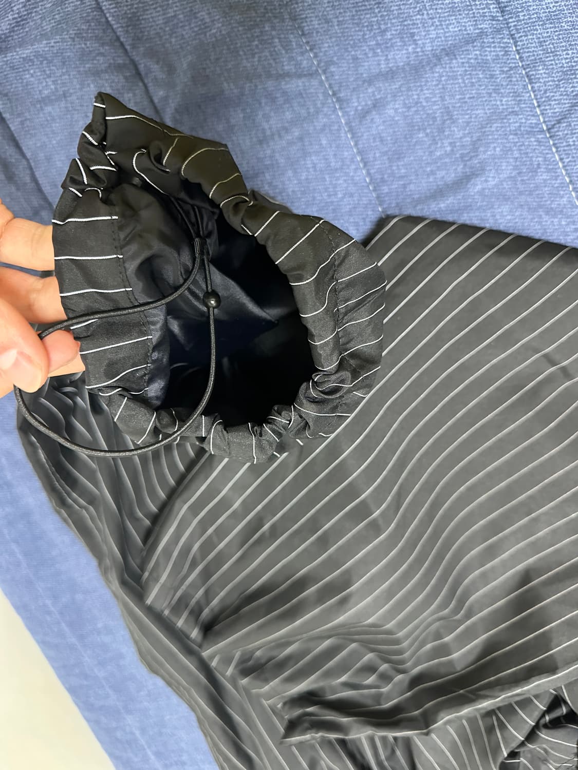 24fw슈프림 리플렉티브 핀스타리프 트랙 팬츠 블랙 L 2회착 상품이미지5