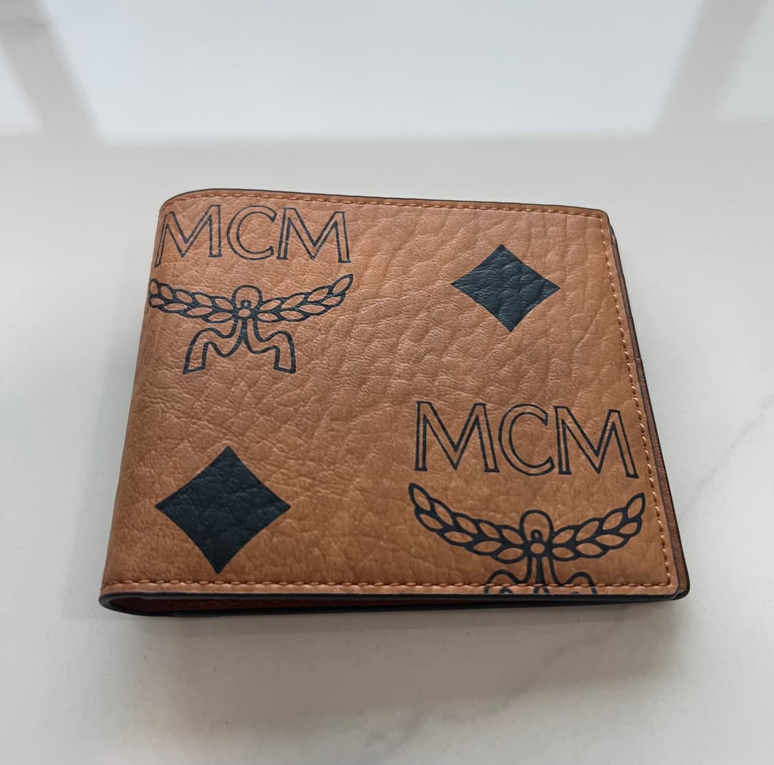 MCM 반지갑(한정판) 상품이미지1