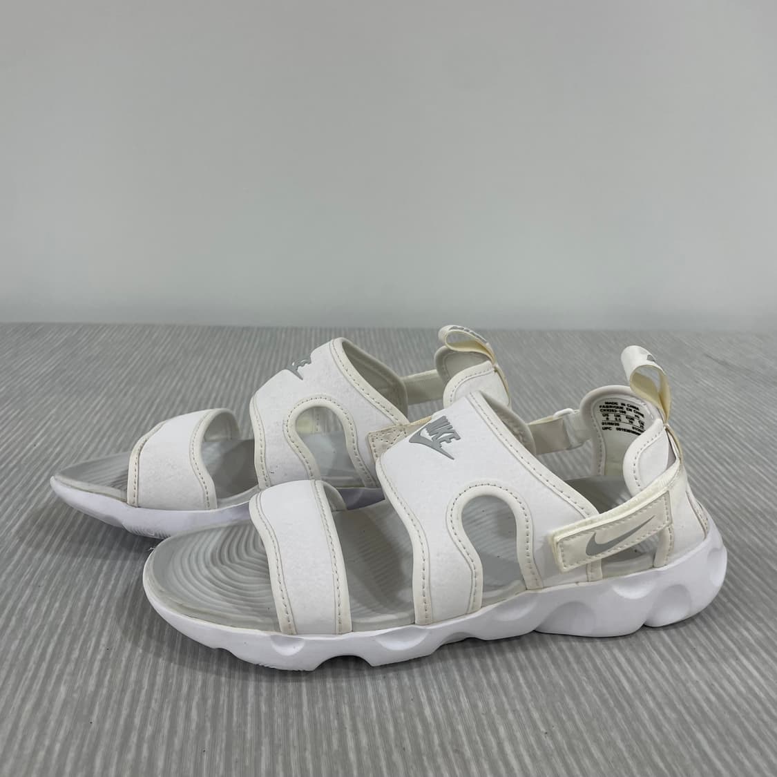 833) 나이키 오아시스 샌들 250mm 상품이미지3