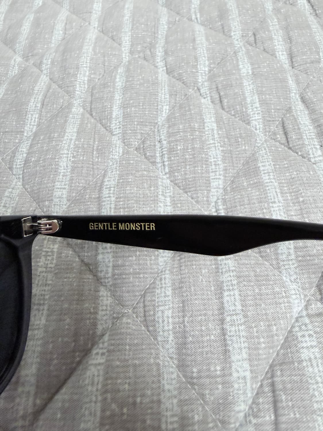 젠틀몬스터 하이저 상품이미지6