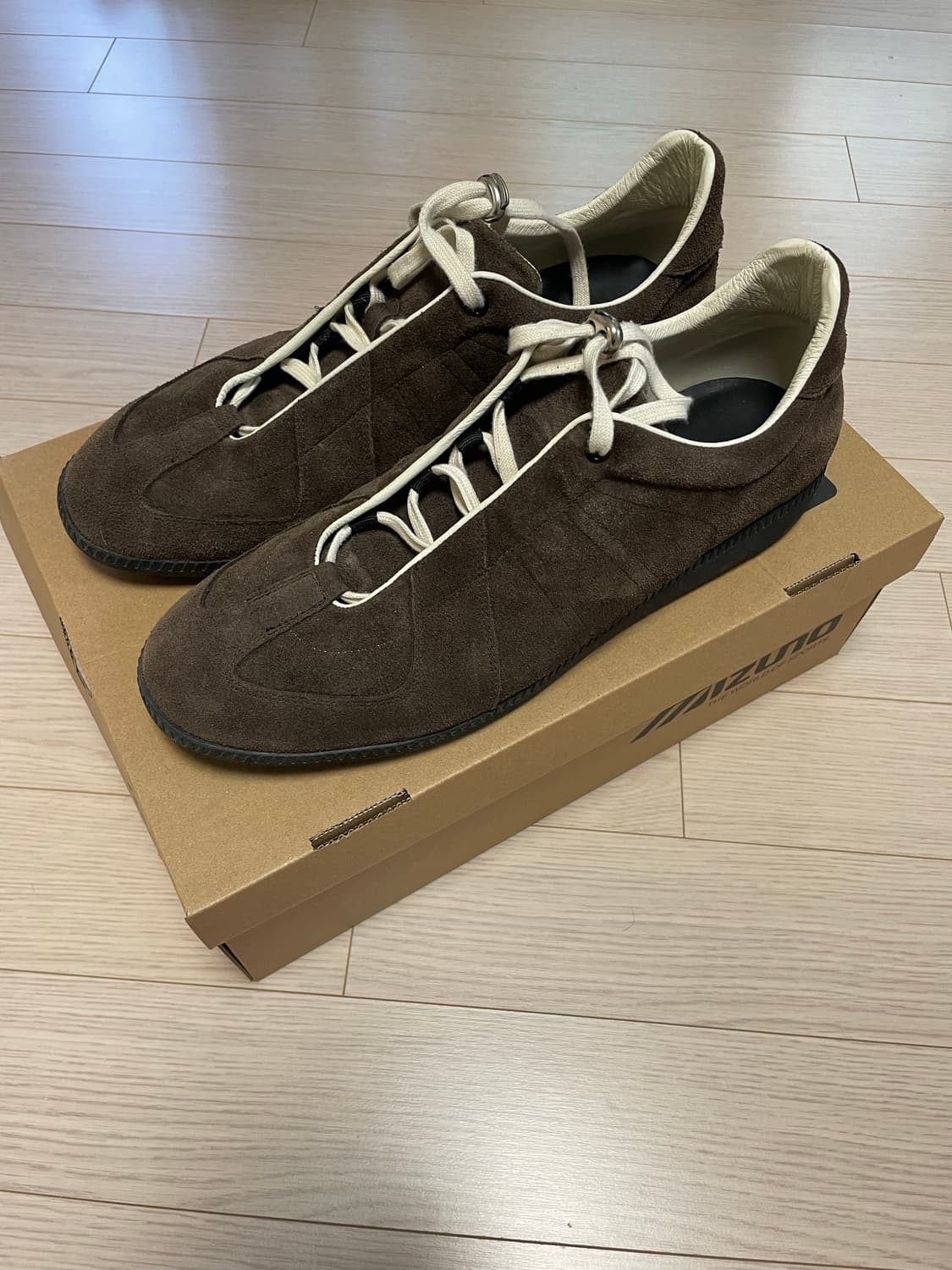 데베시용 레이싱 트레이너 (290) 상품이미지2