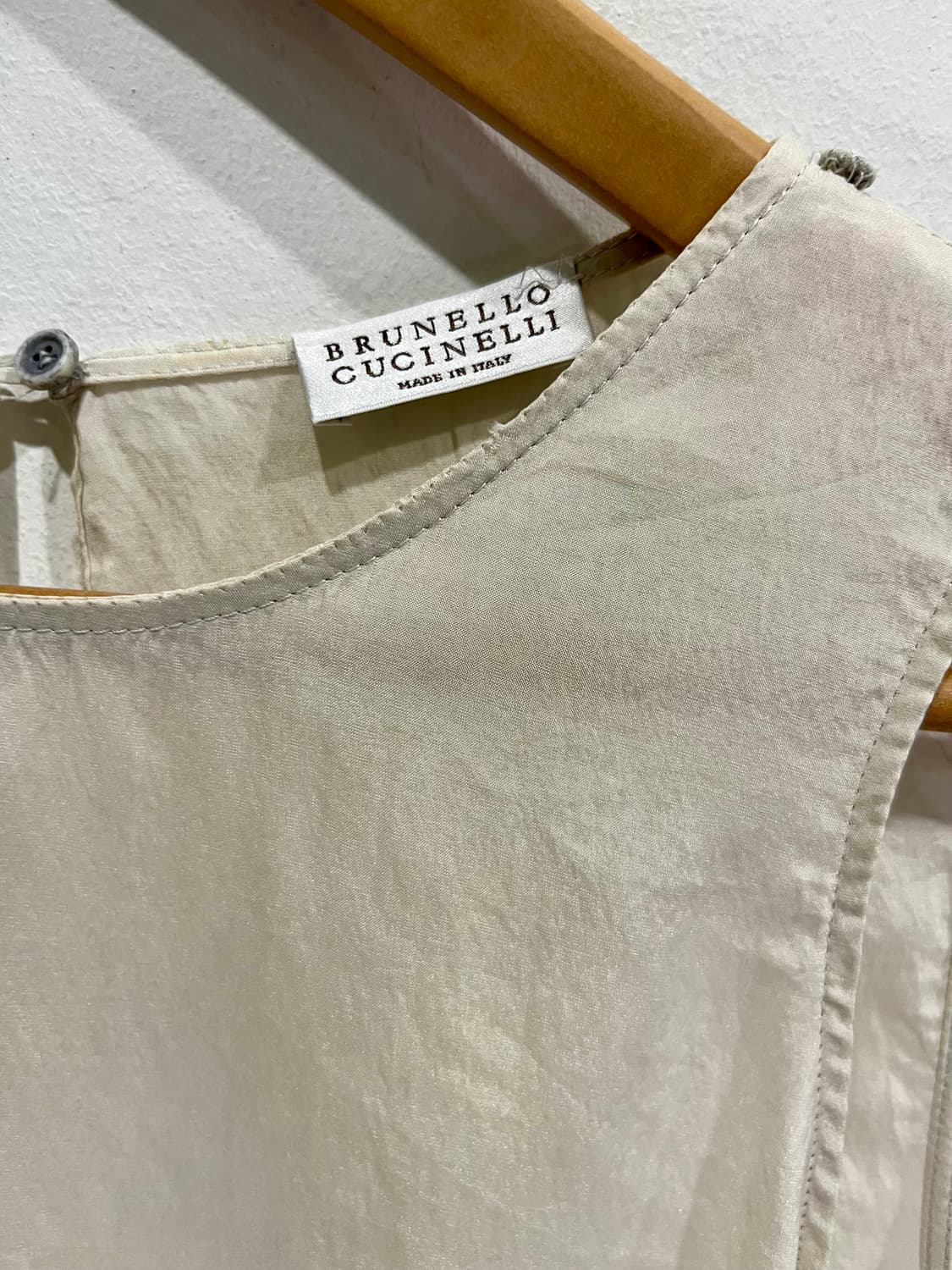 BRUNELLO CUCINELLI 캐시미어 나시 42 정품 상품이미지2