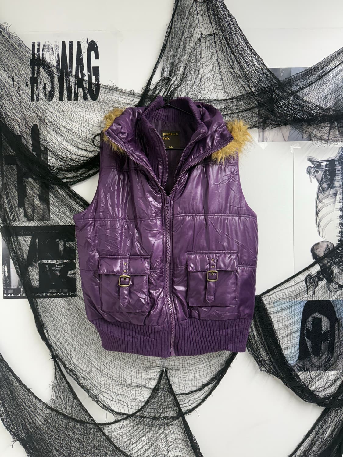 00s fur pocket detail vest 상품이미지1