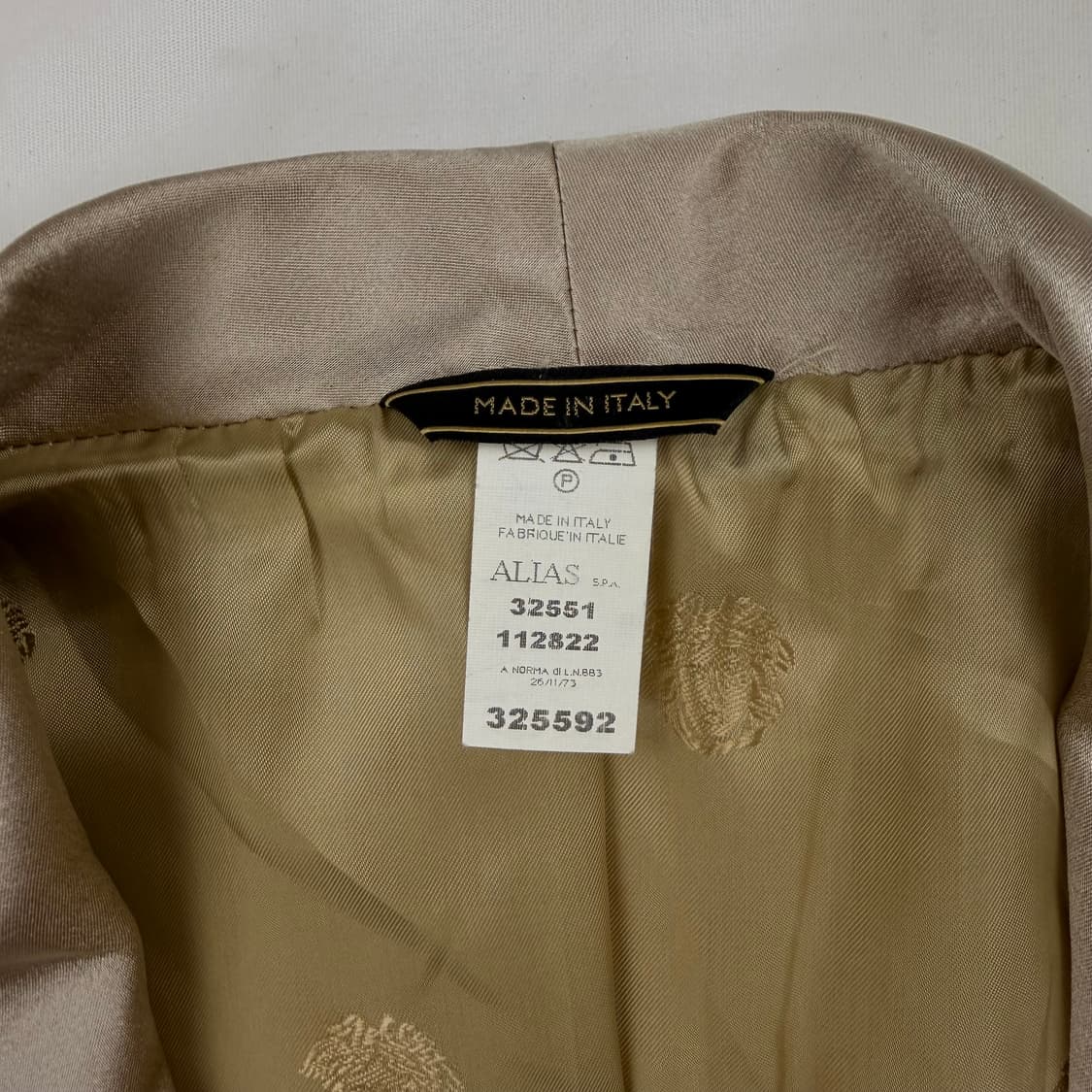 베르사체 실크 혼방 블레이저&하의 셋업 상품이미지3