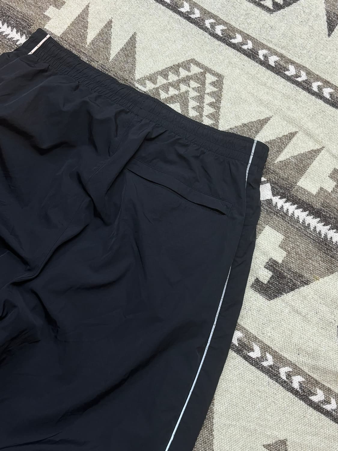 나이키 솔로 스우시 트랙 팬츠 상품이미지6