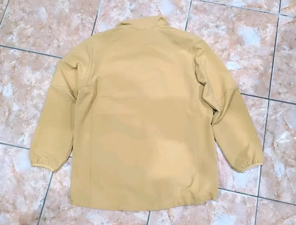 파타고니아 R1 테크페이스 자켓 (노란 겨자색) 상품이미지2