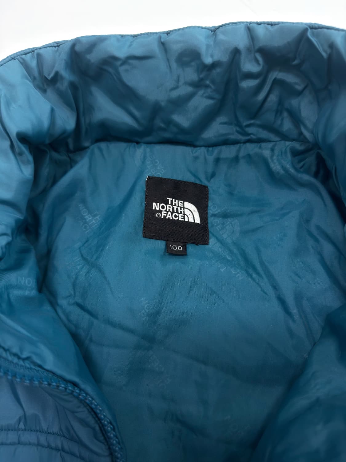 노스페이스 경량패딩 상품이미지4