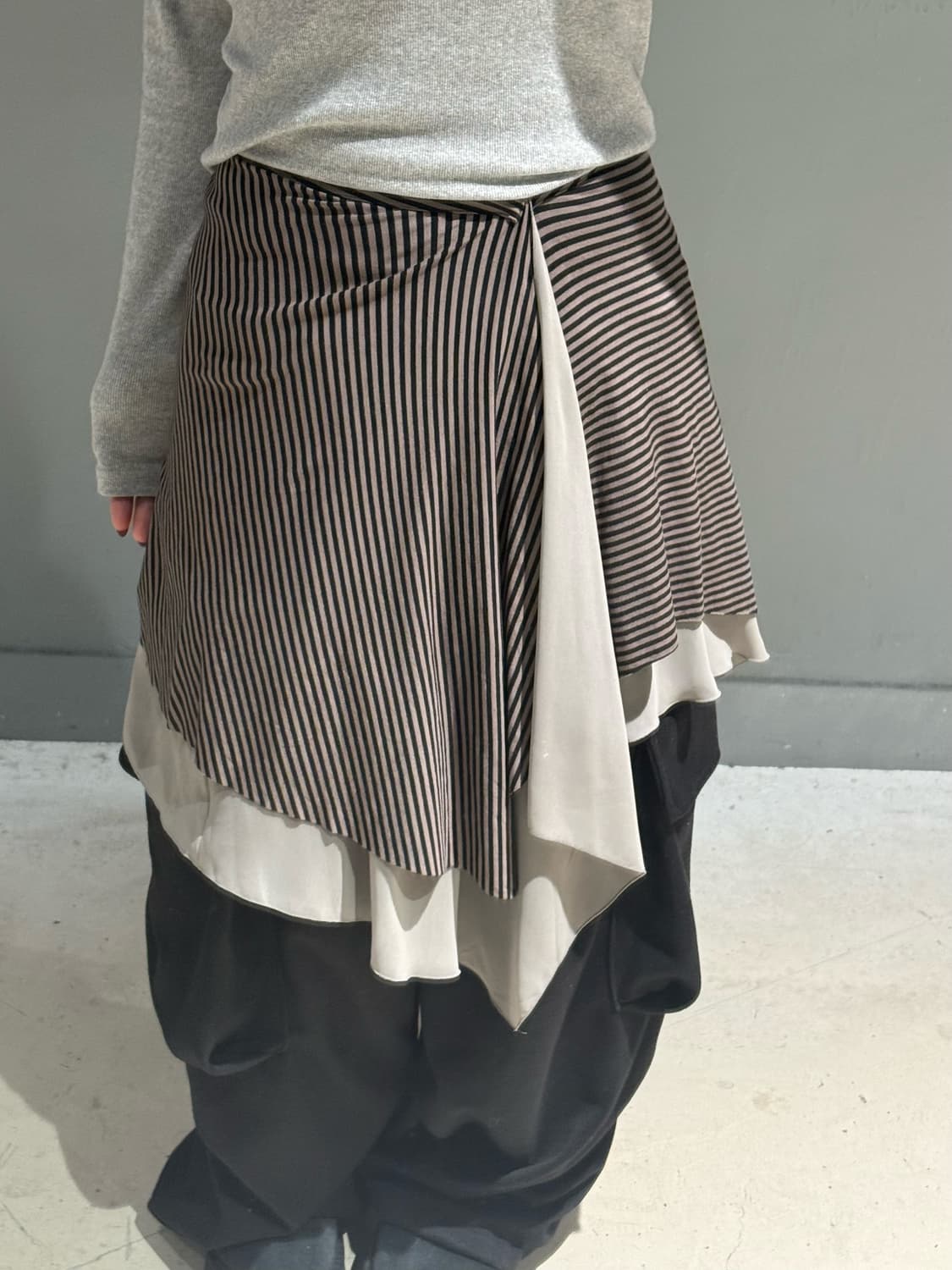 unbalance layered detail skirt 상품이미지3