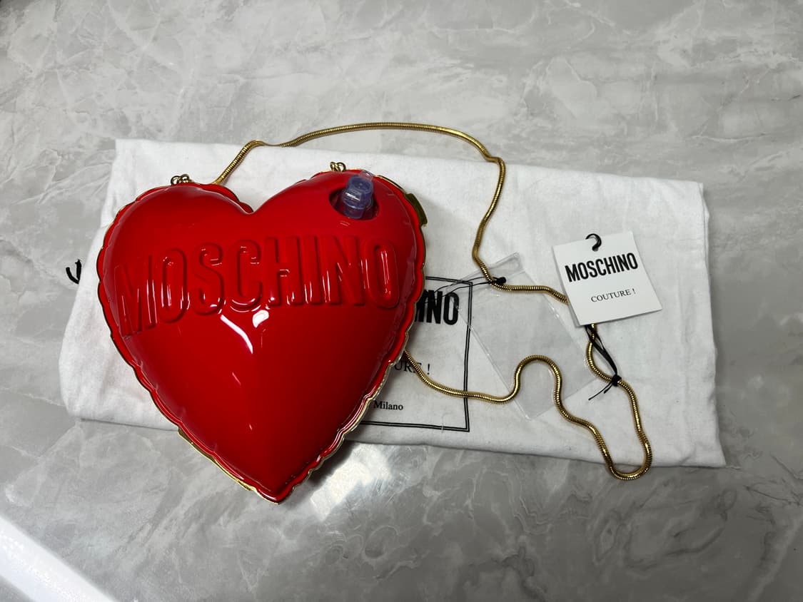 새상품) 모스키노 하트백 레드 상품이미지1