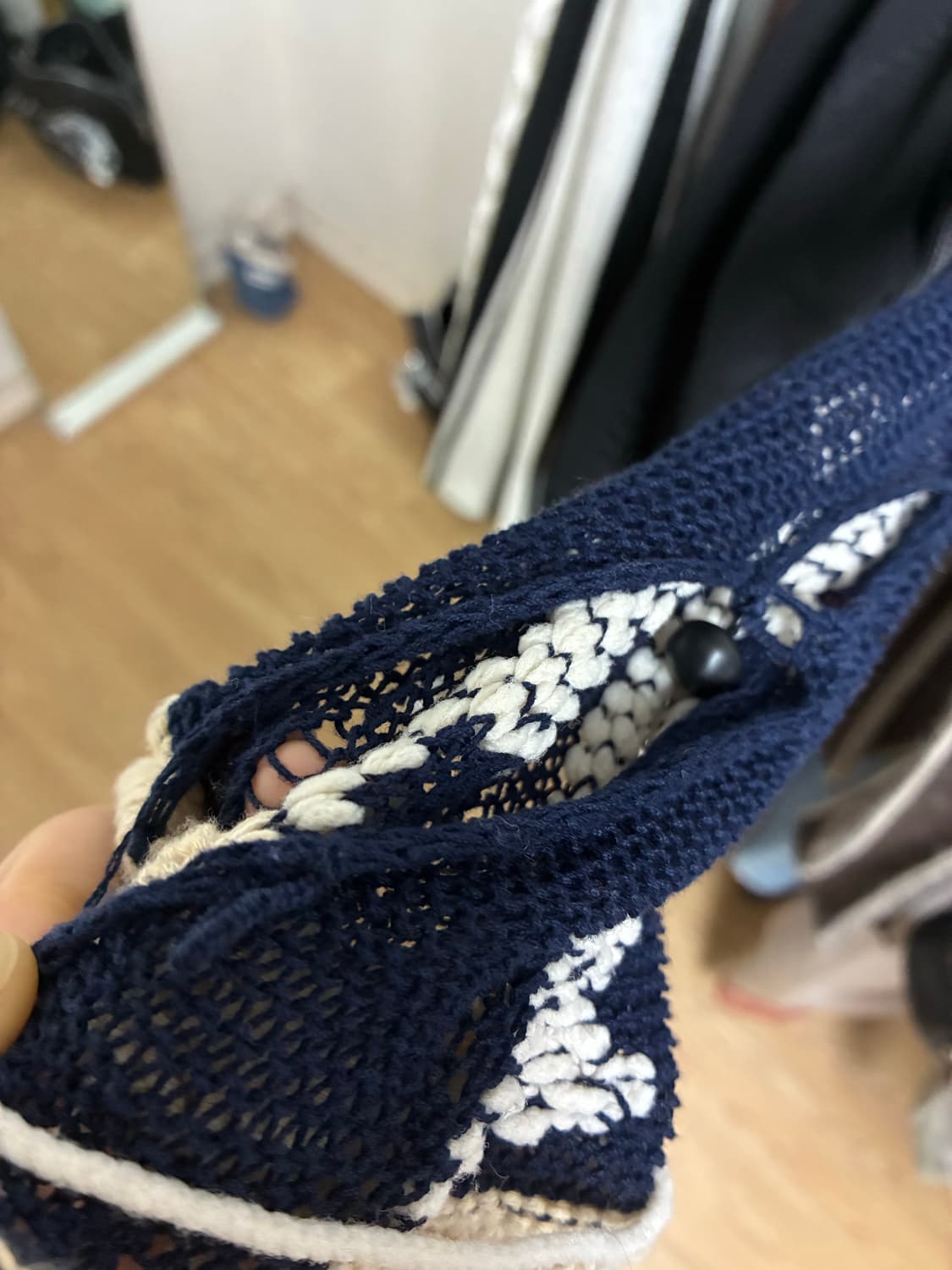 아크네 스튜디오 플라워 니트 스웨터 상품이미지2