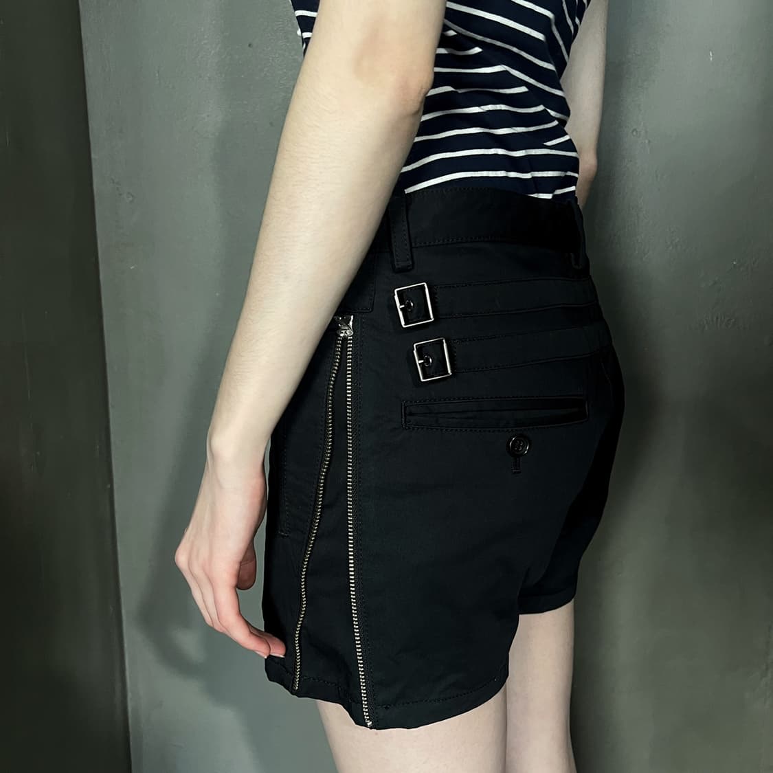 누드: 마사히코 마루야마 더블 버클 쇼츠 상품이미지1