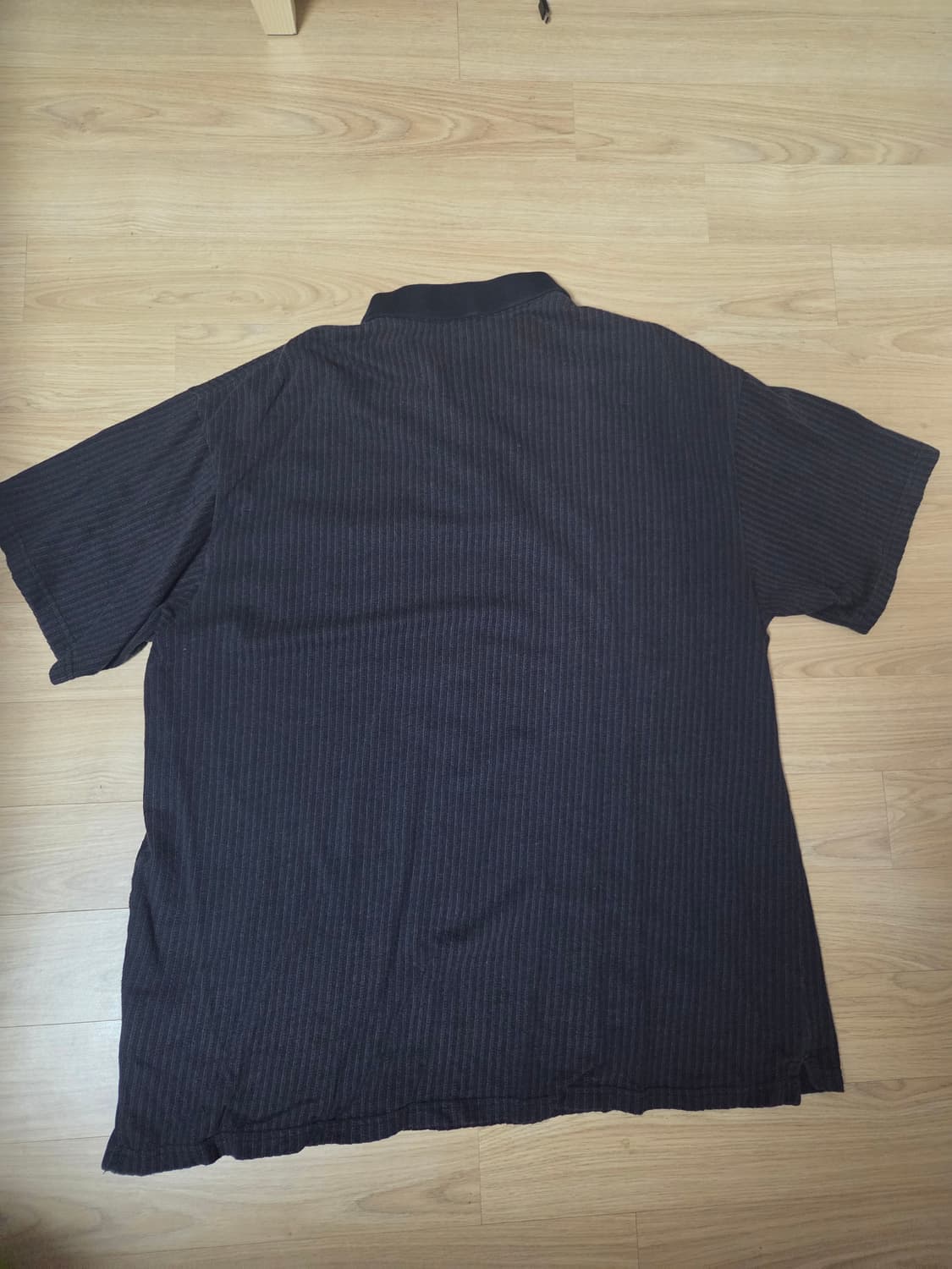 칼하트wip X passport 폴로셔츠 상품이미지3