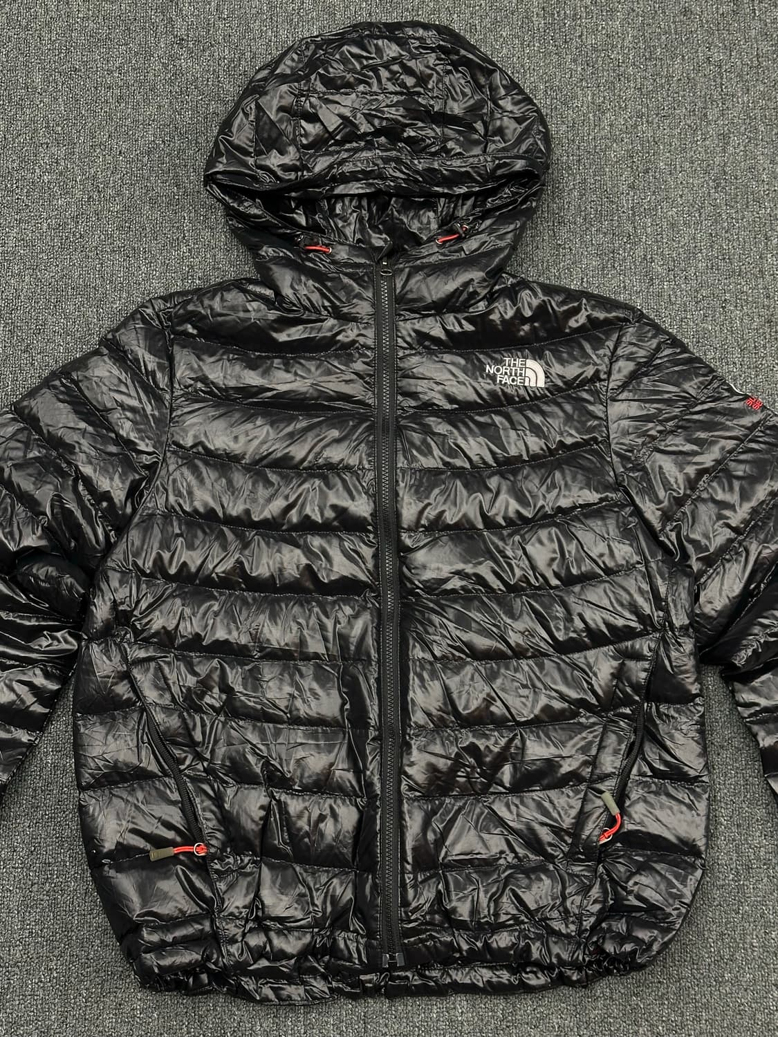 XL)노스페이스 써밋 구스다운 유광 후드경량패딩 상품이미지4