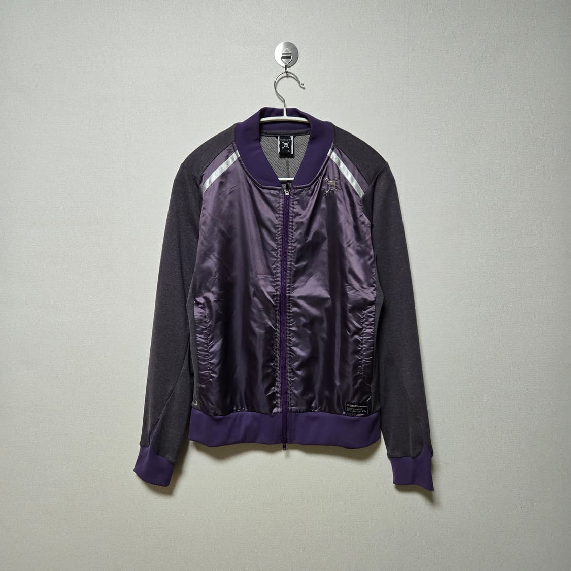 오클리 아카이브 로고 집업  상품이미지1