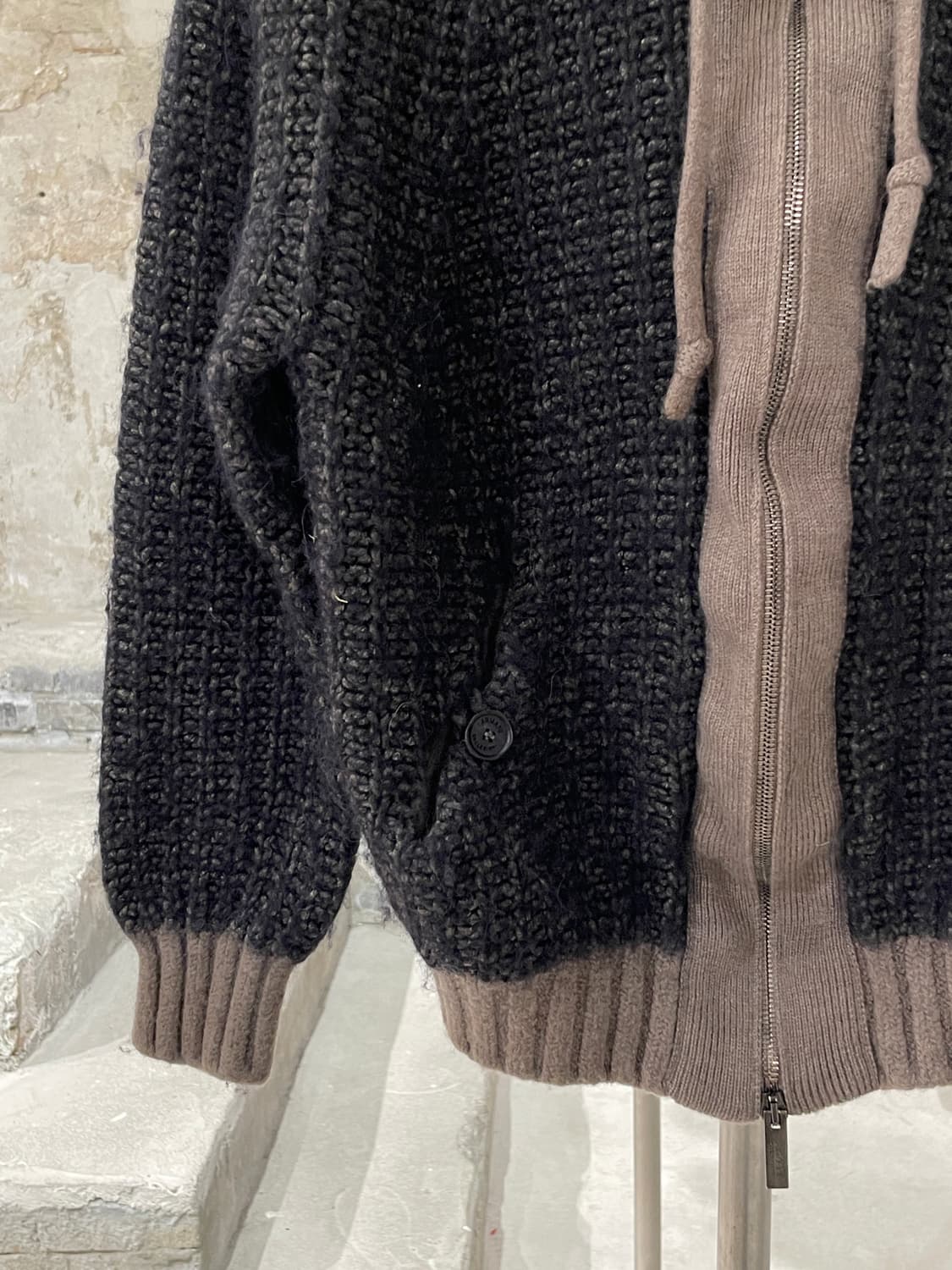 아르마니 꼴레지오니 패널 울 투 웨이 집업 크롭 자켓 상품이미지4