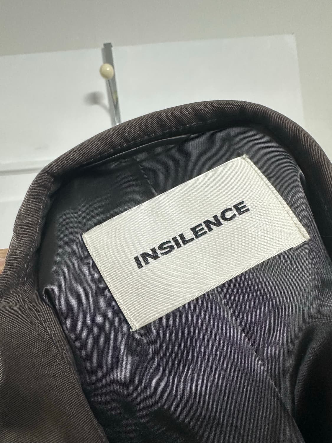 인사일런스 오버사이즈 트렌치코트 상품이미지3