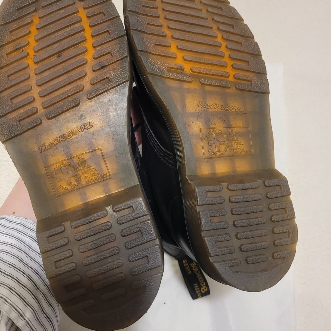 닥터마틴 11821 8홀 부츠 250 상품이미지6