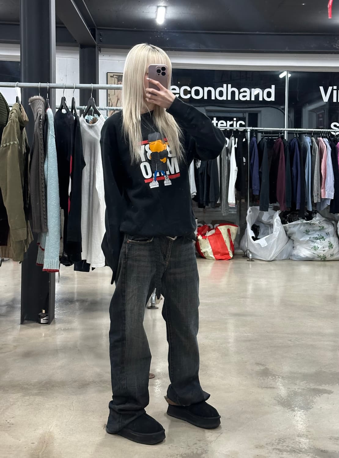 베이프 블랙 베이비 마일로 빅프린팅 맨투맨 상품이미지2