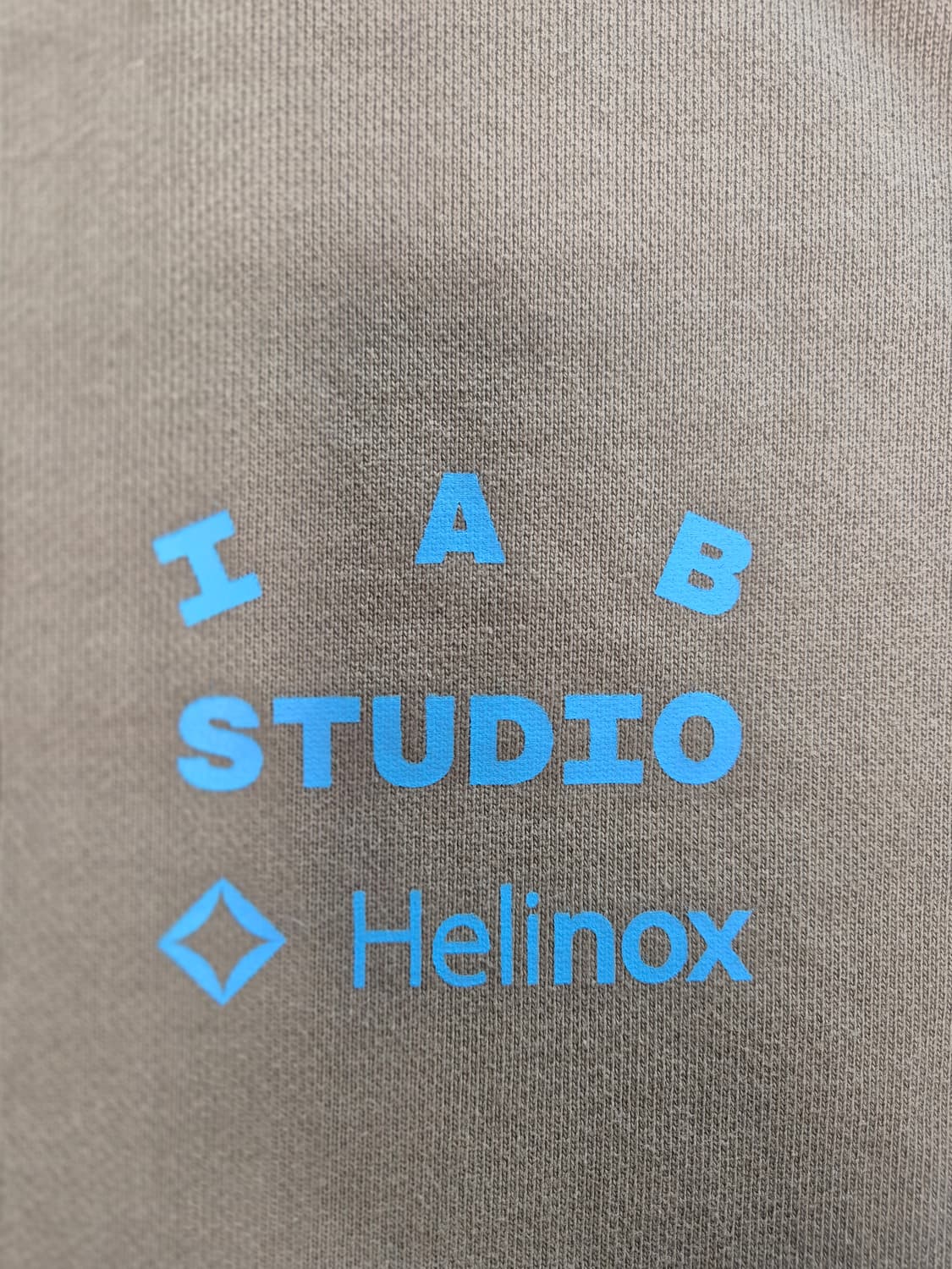 아이앱 X Helinox 맨투맨 XL 상품이미지6