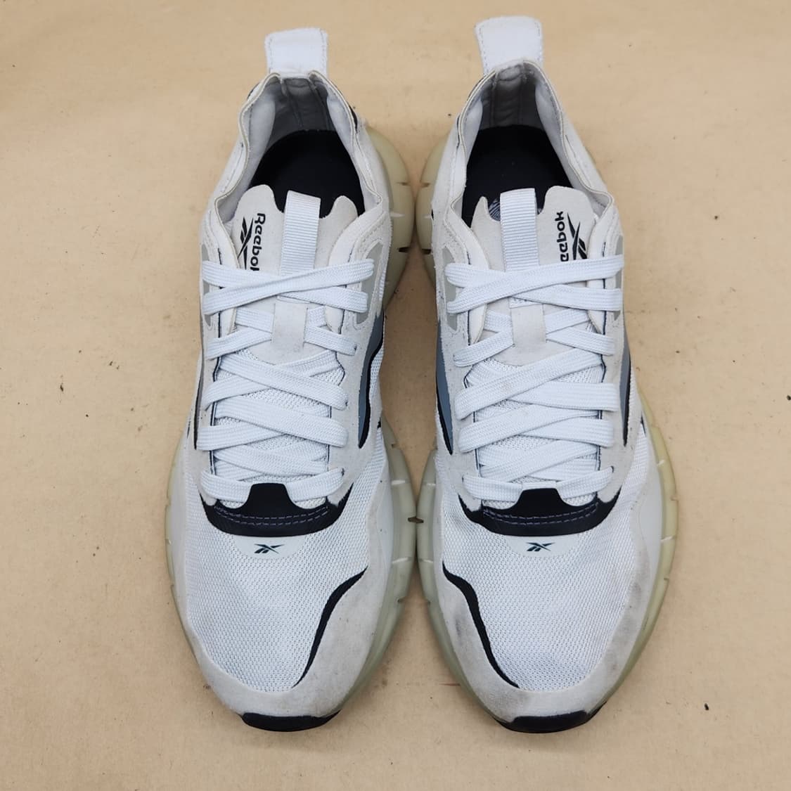 리복 지키네카 운동화 255 상품이미지2