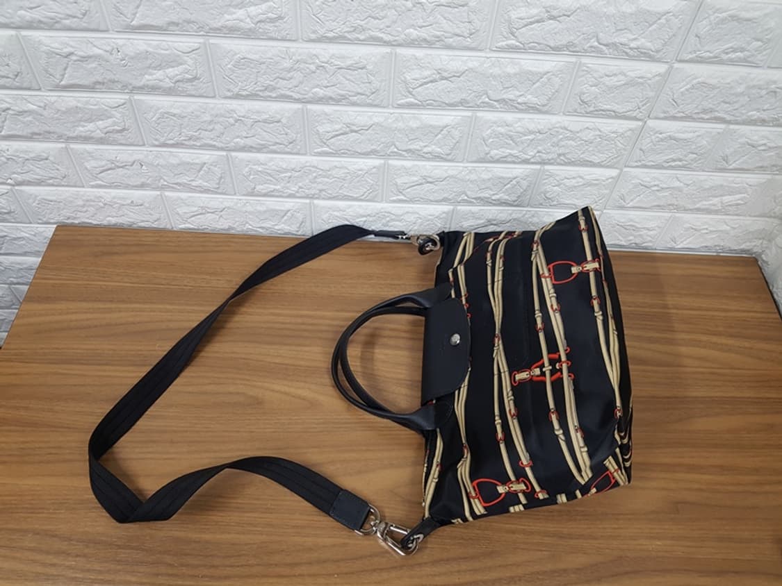 롱샴 토트백 & 크로스백 (미듐사이즈) 상품이미지5