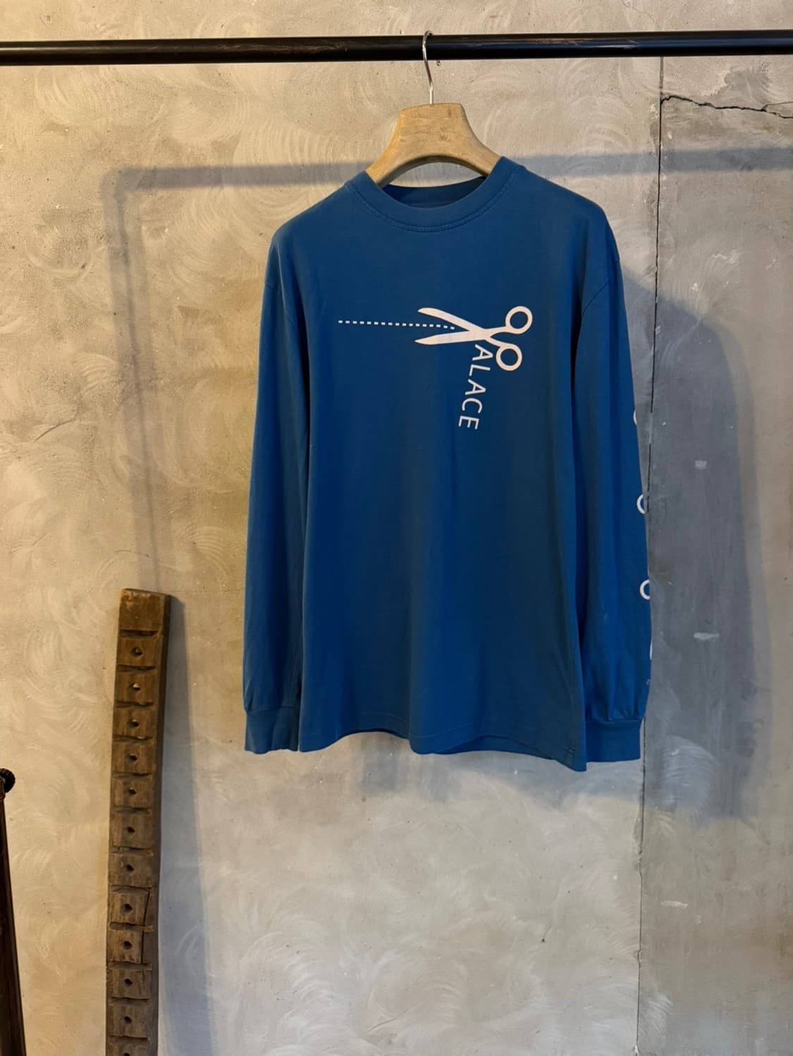 팔라스 그래픽 맨투맨 100 상품이미지10