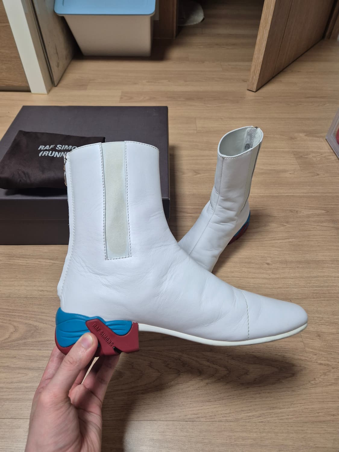 (41)라프시몬스(러너) 솔라리스-2 화이트 부츠 상품이미지3