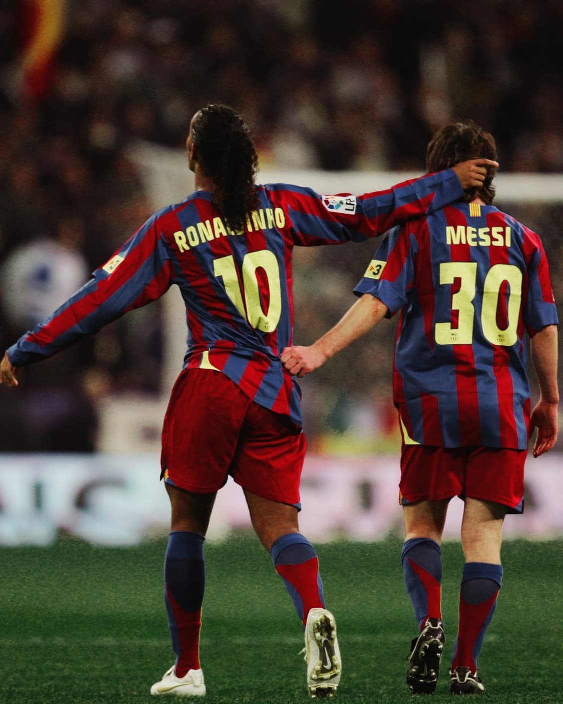 04-05 나이키 바르셀로나 홈 유니폼 #10 호나우지뉴 상품이미지4