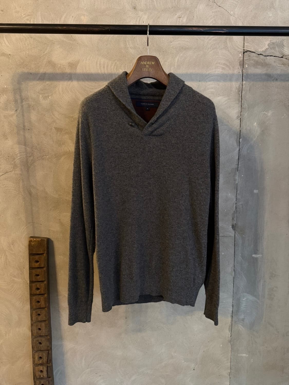 타미힐피거 숄칼라 맨투맨 100 상품이미지1