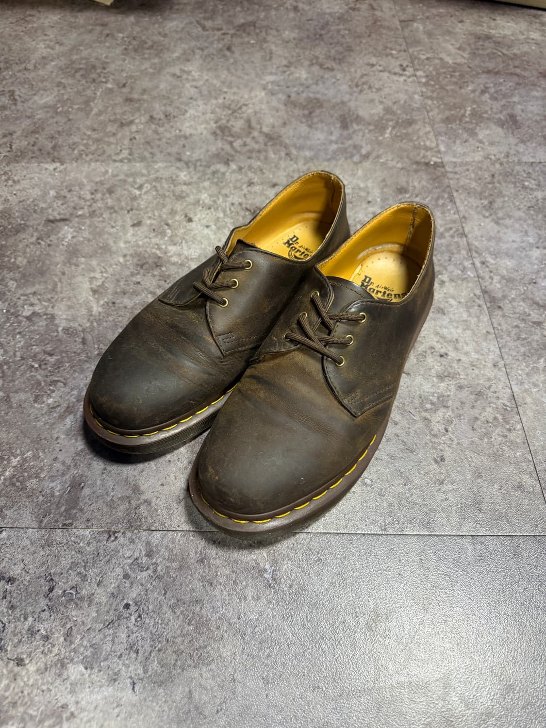 닥터마틴 1461 크레이지홀스 270 상품이미지1