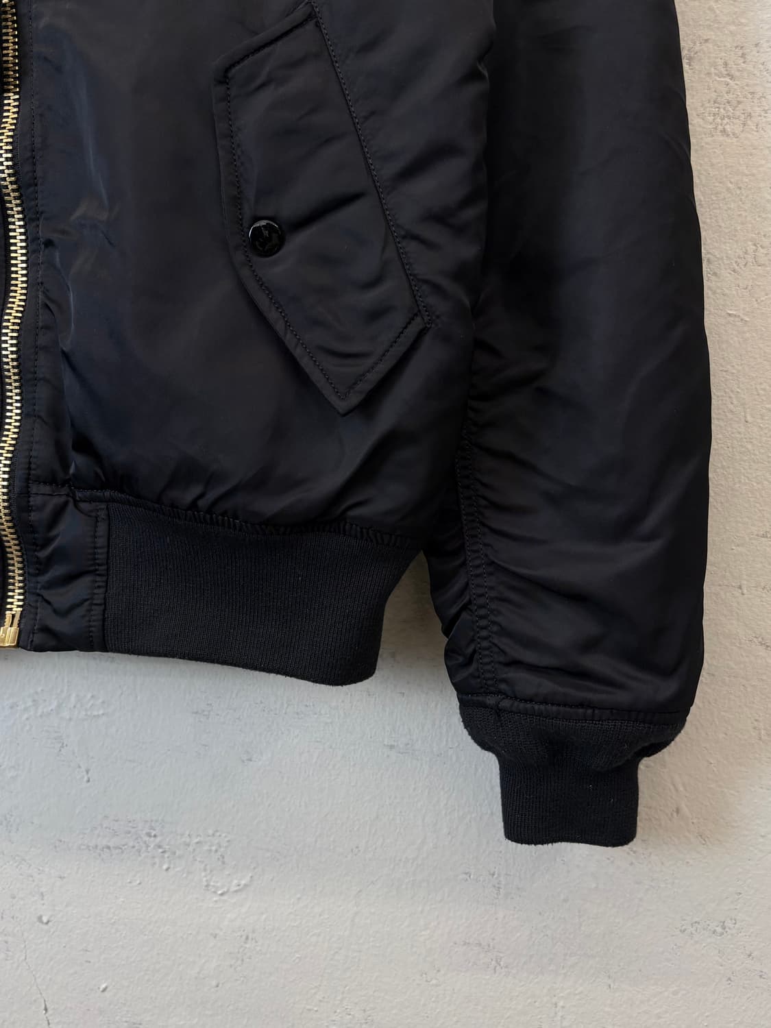 알파인더스트리 MA-1 항공점퍼 블랙 상품이미지4