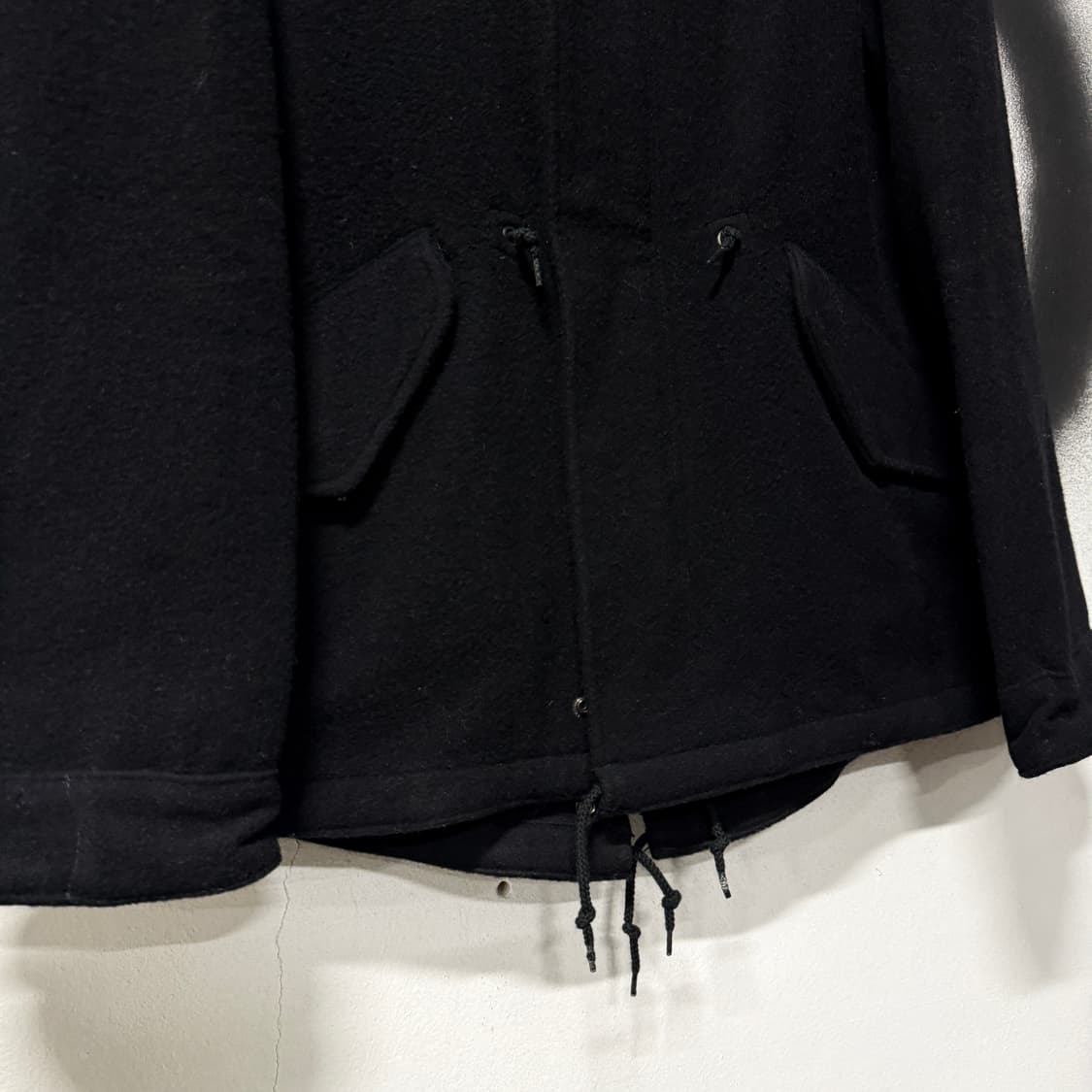 알파인더스트리 x 나노 유니버스 패치 디테일 피쉬테일 m65 피코트 상품이미지4