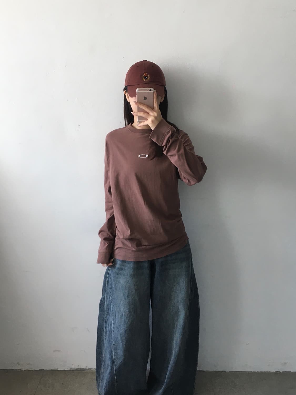 오클리 중앙로고 롱슬리브 상품이미지1