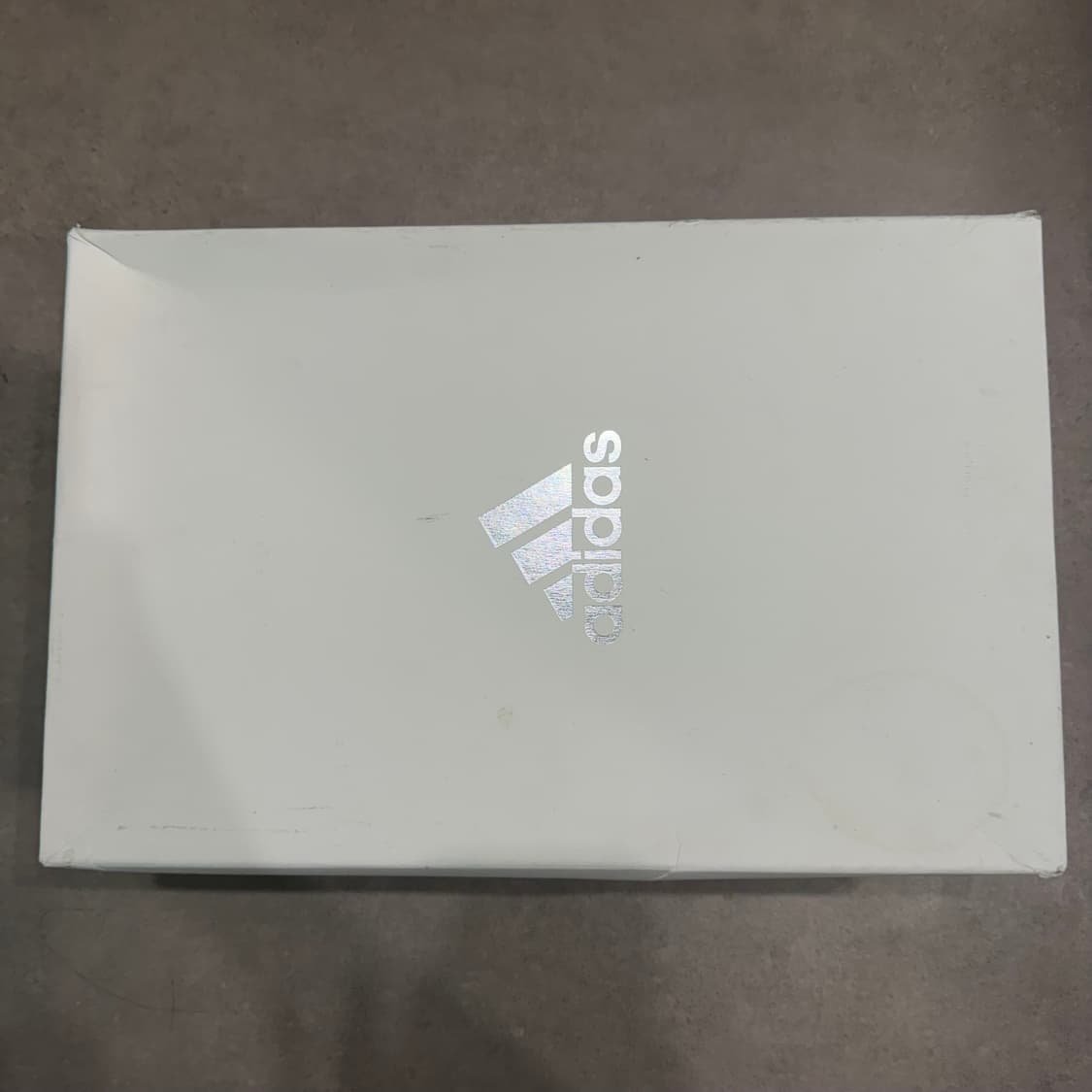 [40] 고샤 루브친스키 X 아디다스 프레데터 상품이미지2