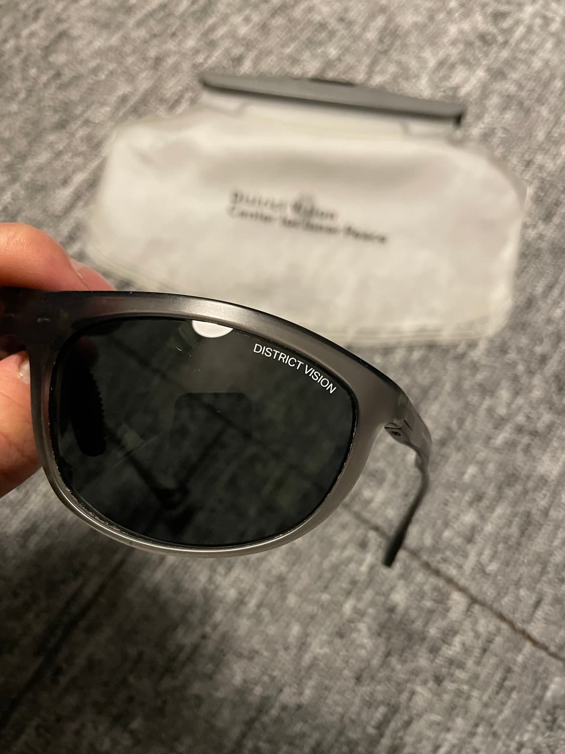 디스트릭트비전 타케요시 선글라스 그레이 블랙 상품이미지4