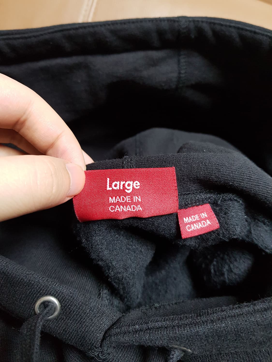 슈프림 캐피탈 후드 티셔츠 블랙 22FW 상품이미지7