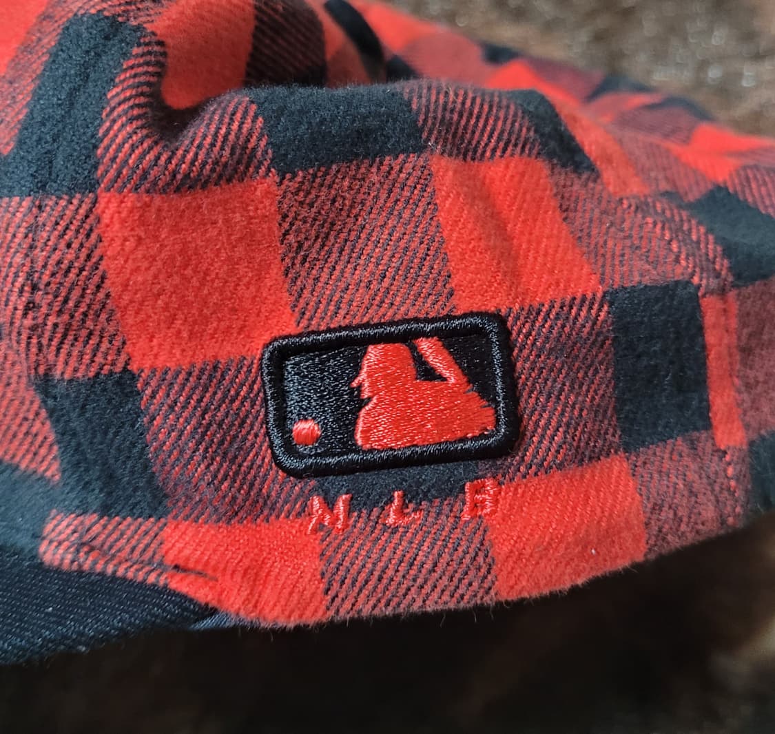 MLB(뉴욕 양키스)레드&블랙 체크 패턴 야구모자 상품이미지3