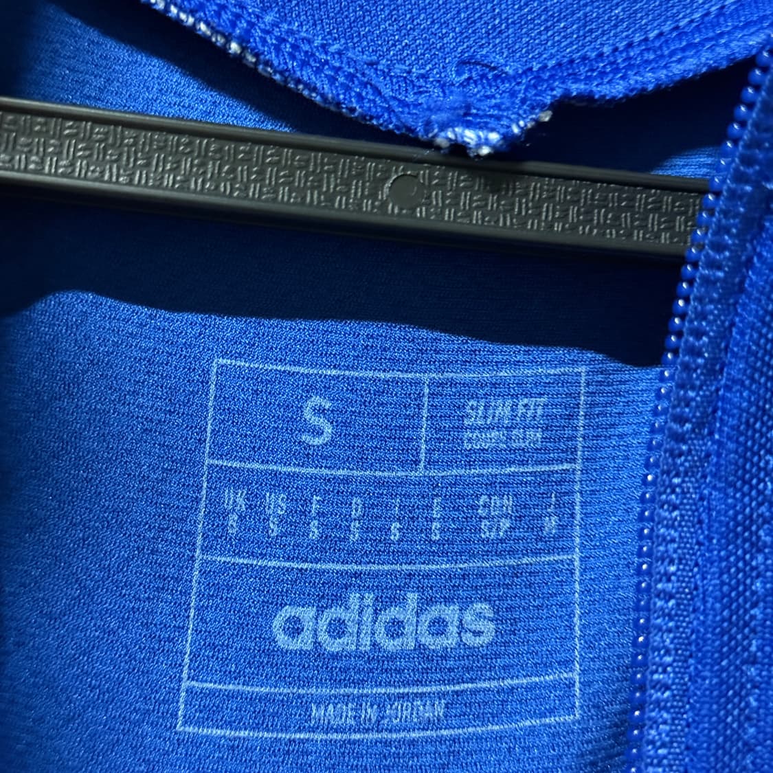 아디다스 올드스쿨 에어로레디 슬림핏 패치 싸커 집업 져지 상품이미지5