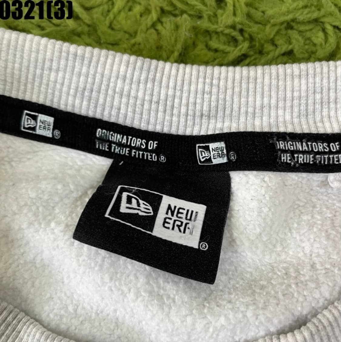 뉴에라 맨투맨 상품이미지3