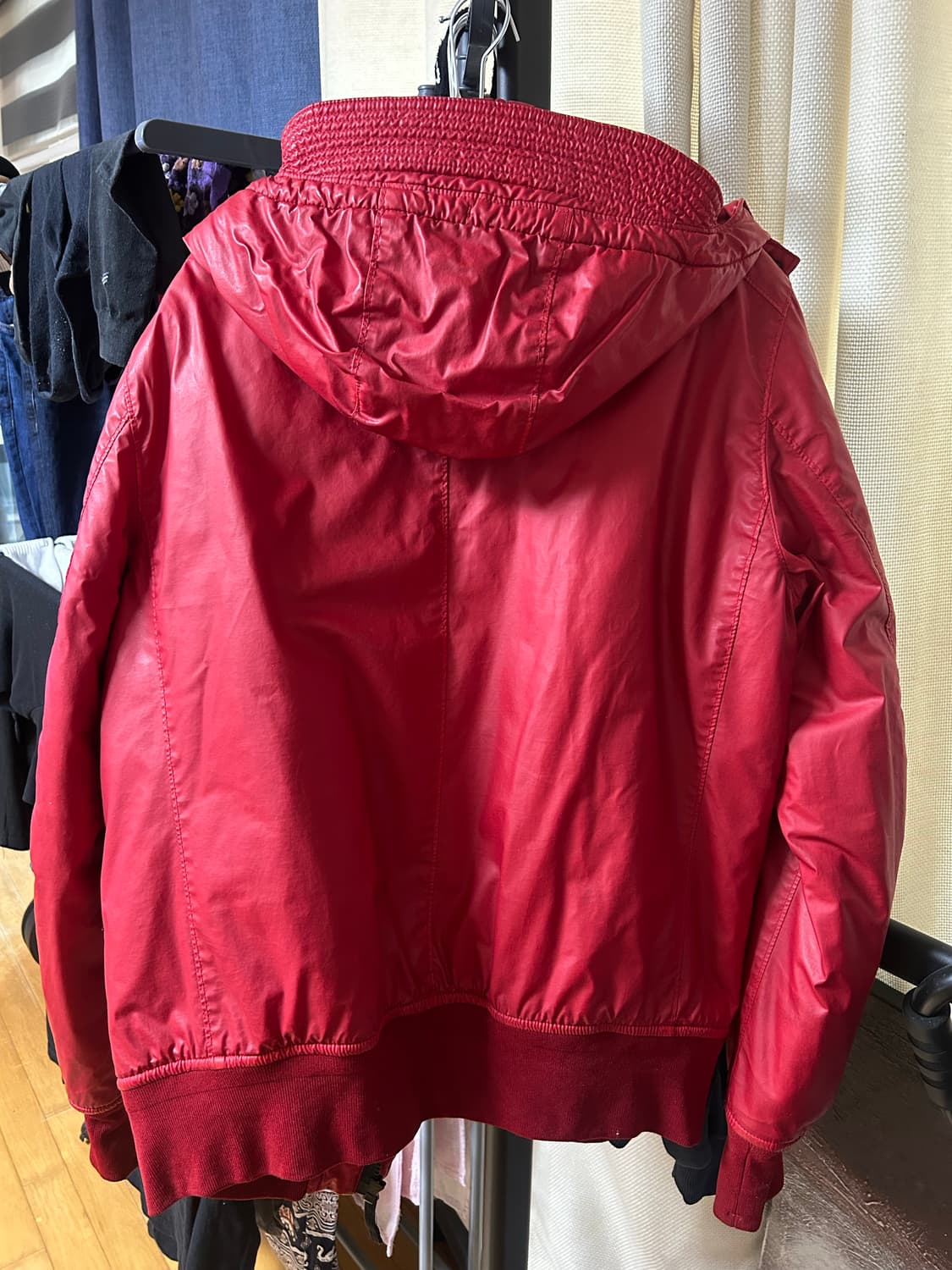 스톤아일랜드 레드 점퍼 상품이미지2